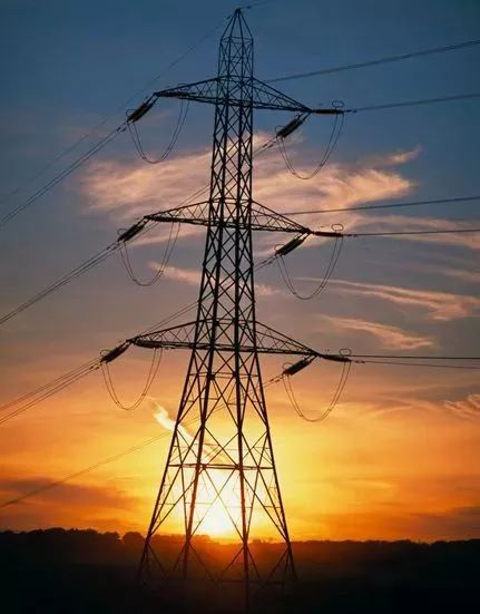 看一個(gè)電力鐵塔，你能推出多少信息
