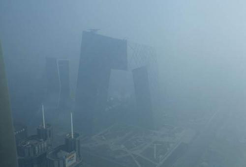 北方霧霾對視頻監控系統的影響是直接的,高清透霧監控攝像機專(zhuān)業(yè)解決霧霾監